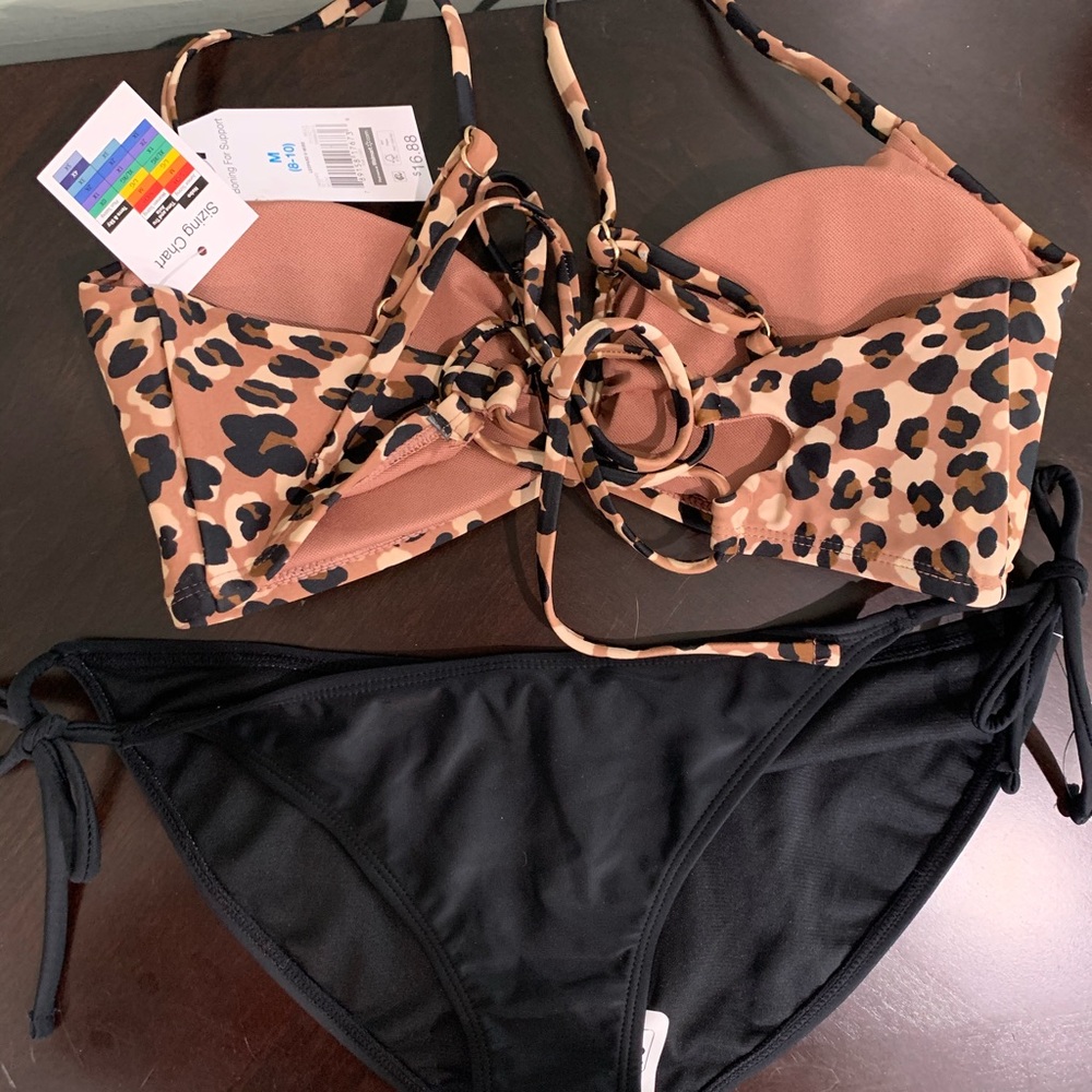 New bikini - Picture 2 of 2